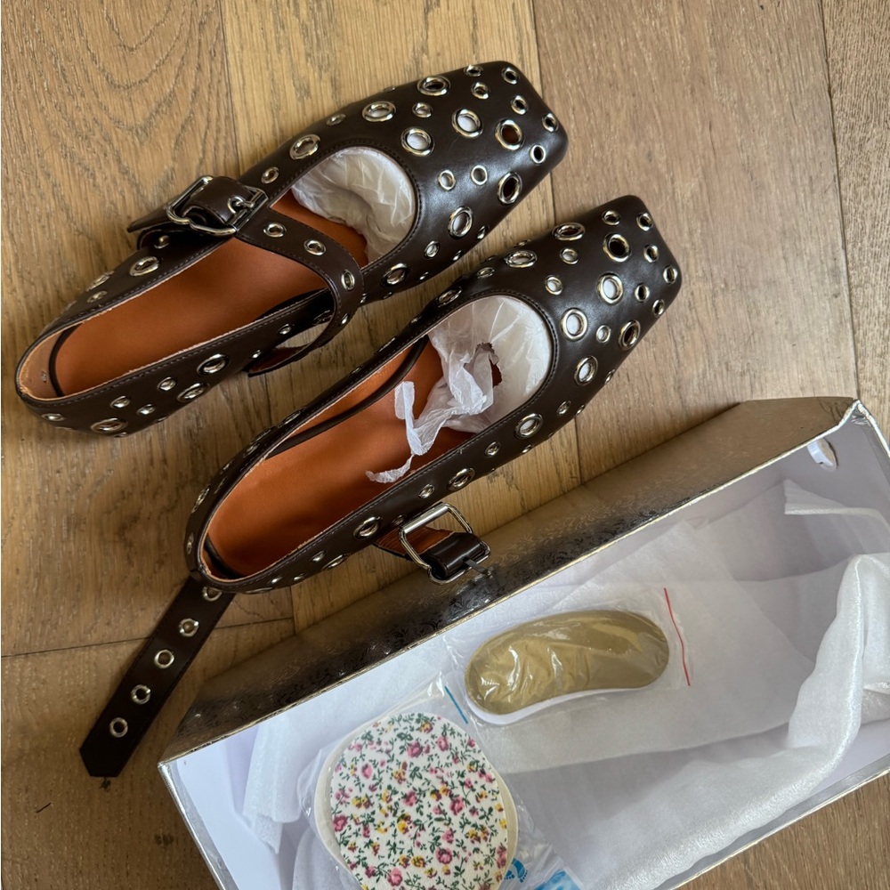 Stylish Brown Ballet Flats with Silver Studs
